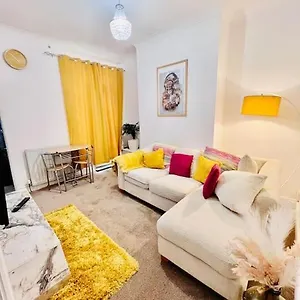 Lovely 3bed Middlesbrough