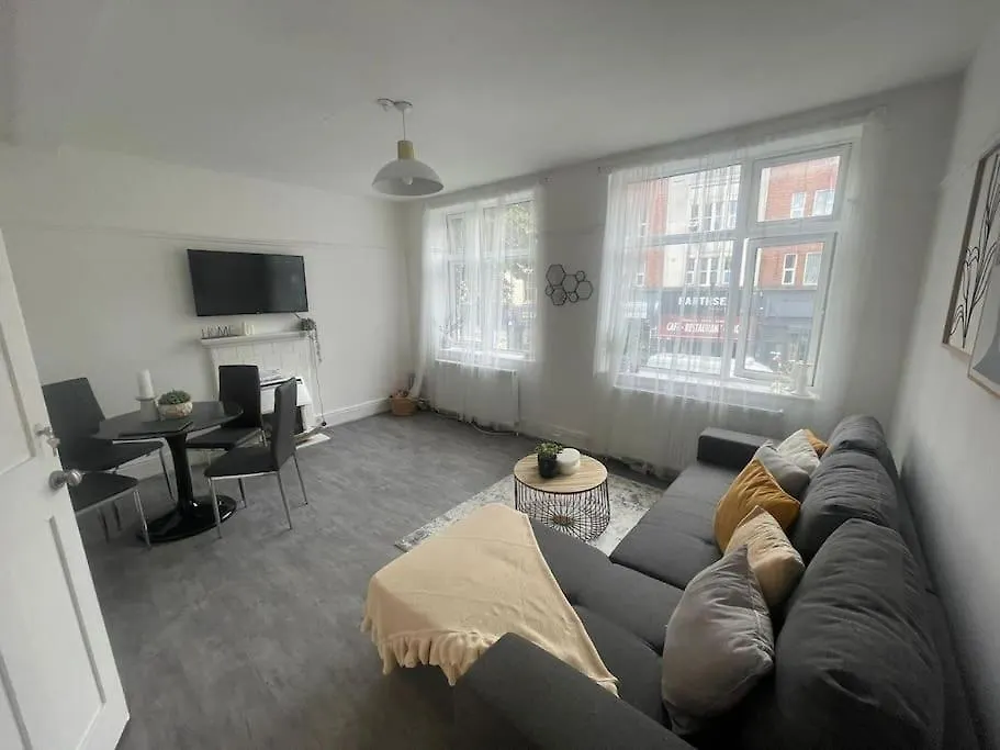 Cosy 2 Bed In Tower Bridge Road Apartment London